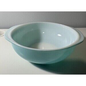Vintage Pyrex 024 Turquoise Round 2 Qt Mixing Bowl Ovenware With Handles